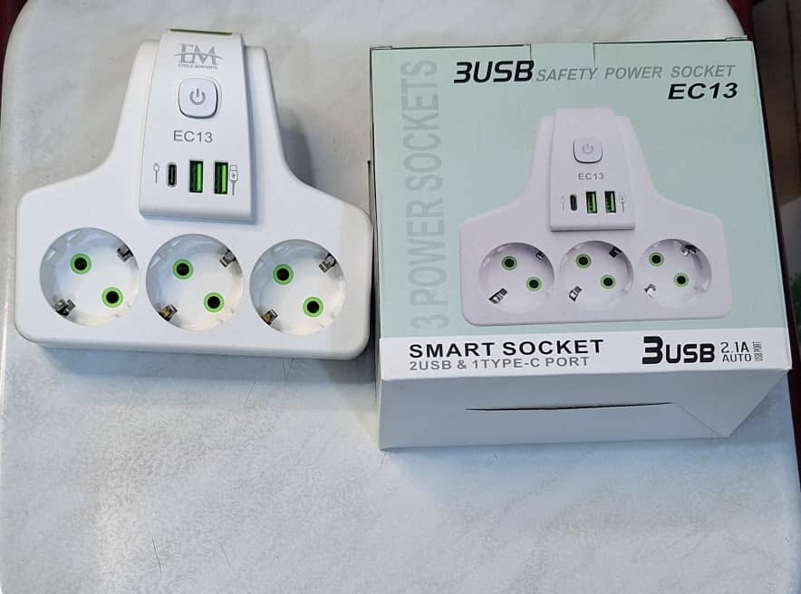 Multiprise BUSB EC13