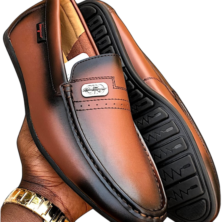 Soulier  cuir moderne Feragamo marron et noir